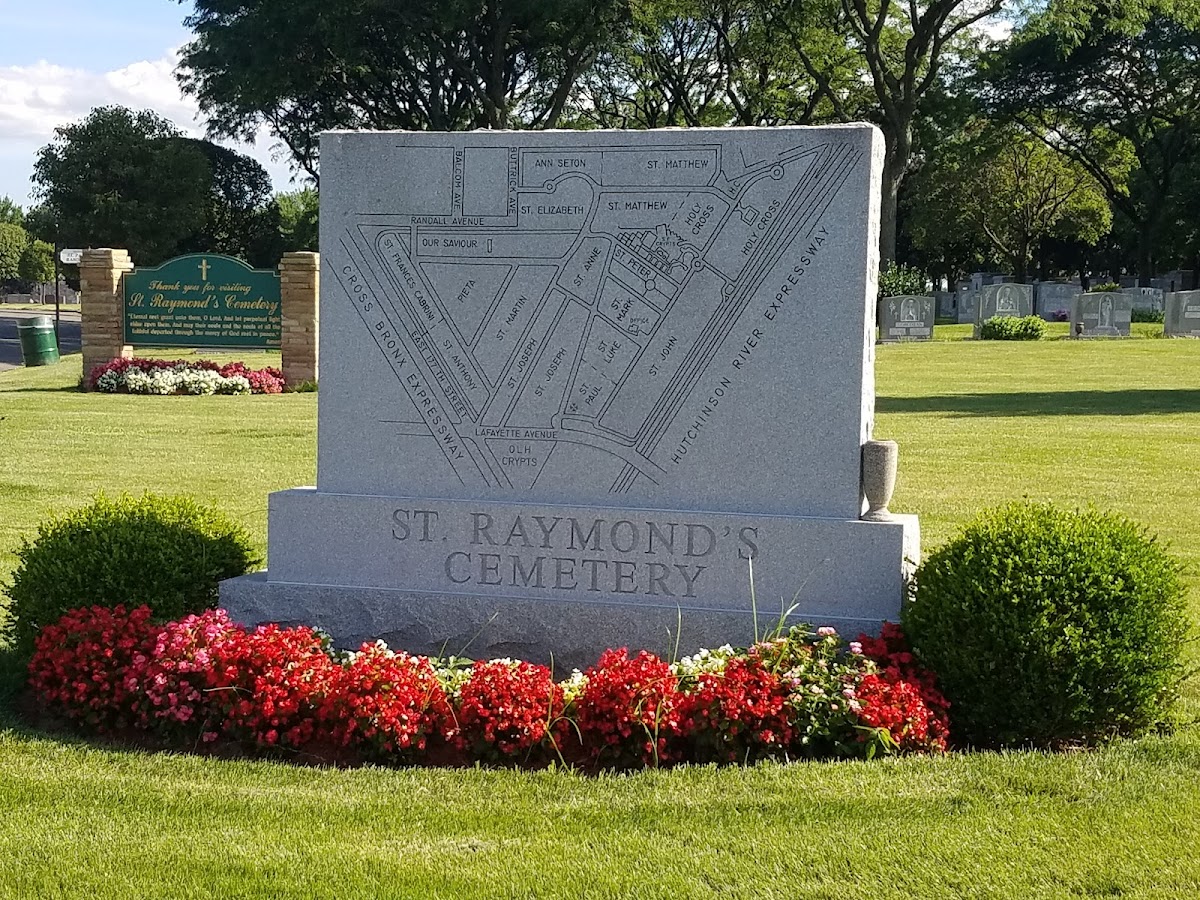 St. Raymond's New Cemetery cemetery grounds.