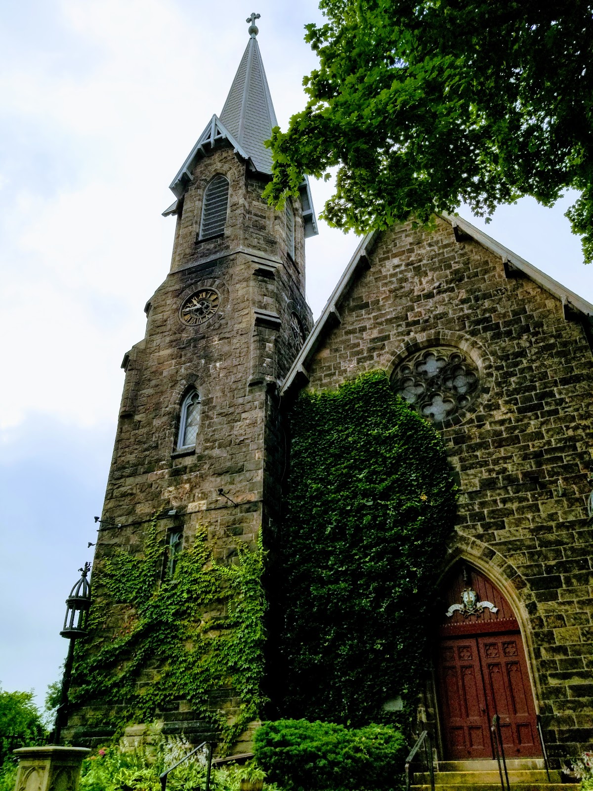 Saint Peter's Episcopal Church and Cemetery cemetery grounds.