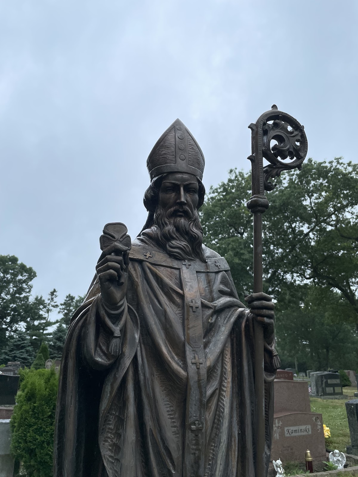 Saint Mary of the Lake Cemetery cemetery grounds.