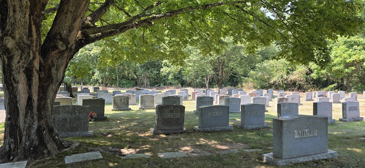 B'nai Jacob Memorial Park cemetery grounds.