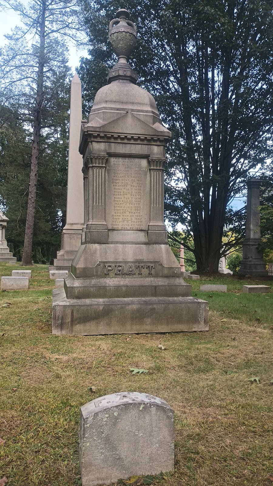 Grave of Francis Ashbury Pratt cemetery grounds.